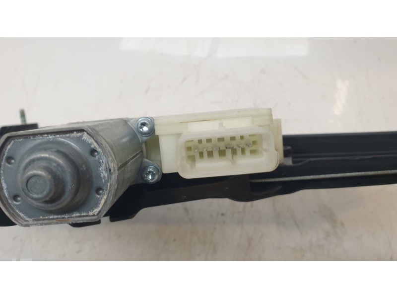 Recambio de elevalunas delantero izquierdo para renault austral techno referencia OEM IAM 807218016R  