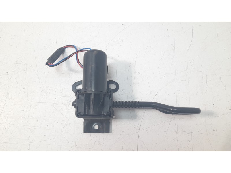 Recambio de modulo electronico para land rover range rover velar 2.0 turbo cat referencia OEM IAM HK83600C72AB  