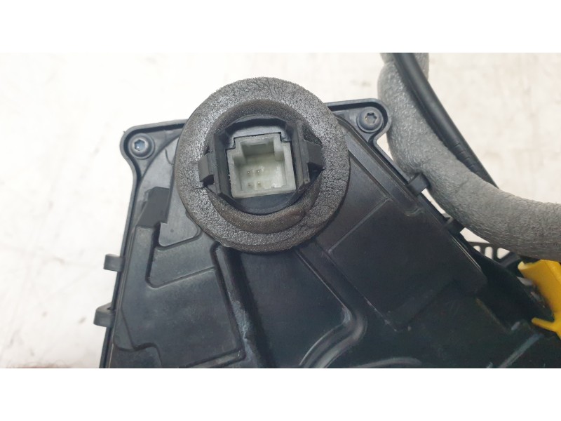 Recambio de cerradura puerta delantera izquierda para renault austral techno referencia OEM IAM 805038532R  