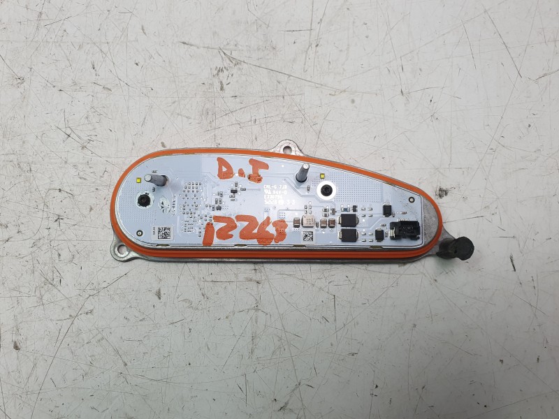 Recambio de centralita luces para dacia sandero iii 1.0 tce 90 eco-g referencia OEM IAM VP00218062  