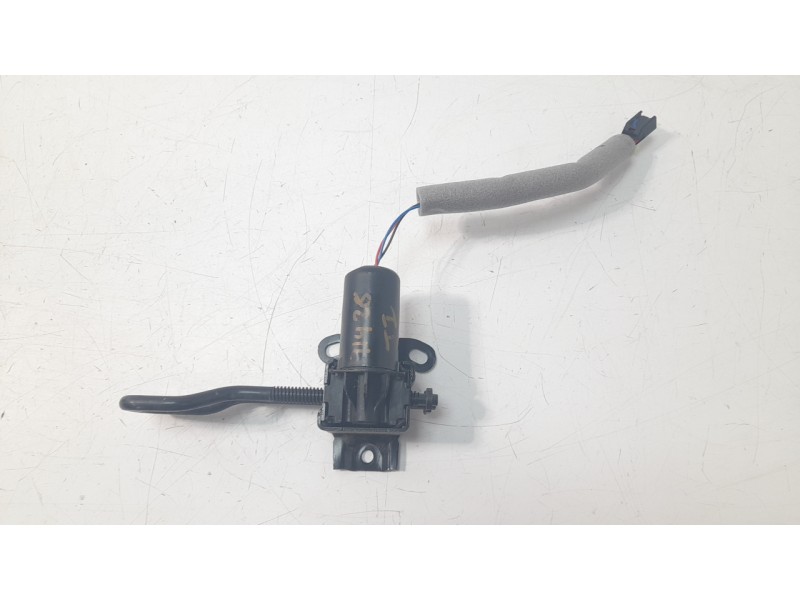 Recambio de modulo electronico para land rover range rover velar 2.0 turbo cat referencia OEM IAM HK83600C73AB  