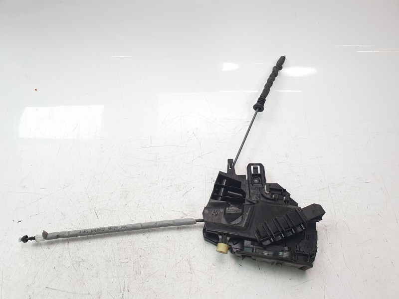 Recambio de cerradura puerta trasera izquierda para mercedes-benz b-klasse (bm 247) b 200 d referencia OEM IAM A2477331900  