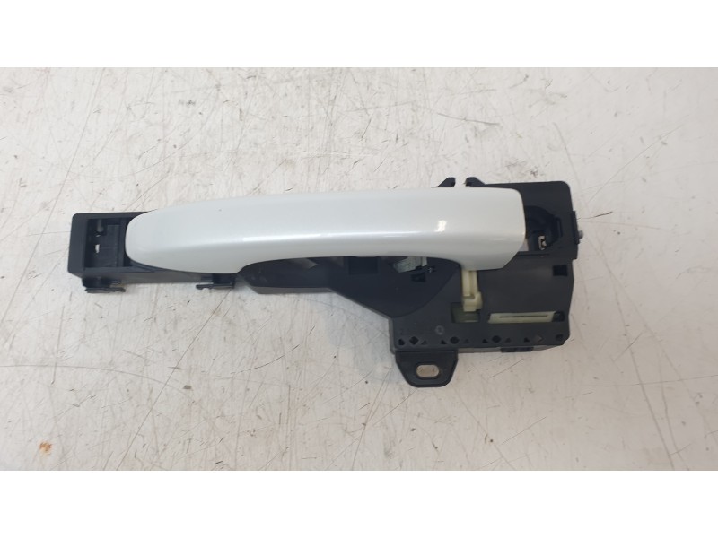 Recambio de maneta exterior delantera izquierda para renault austral techno referencia OEM IAM 806424103R  