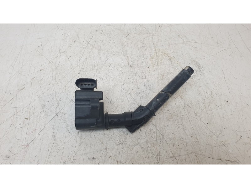 Recambio de bobina encendido para renault austral techno referencia OEM IAM 224332935R A2829060000 