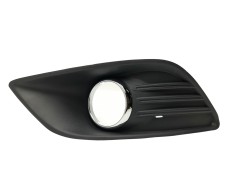 Recambio de rejilla paragolpes izquierda para ford focus lim. (cb4) referencia OEM IAM 1528561 107104218 107104218 , FD4262134 ,