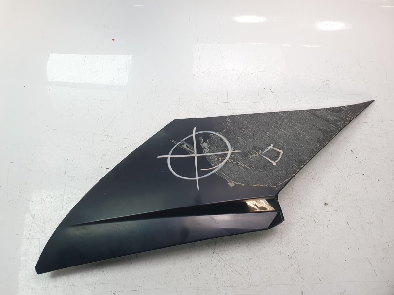 Recambio de moldura para land rover range rover velar 2.0 turbo cat referencia OEM IAM J8A229149A  