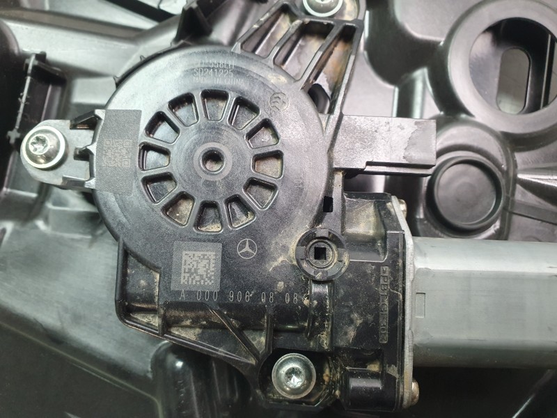 Recambio de elevalunas trasero izquierdo para mercedes-benz b-klasse (bm 247) b 200 d referencia OEM IAM 2477300403  