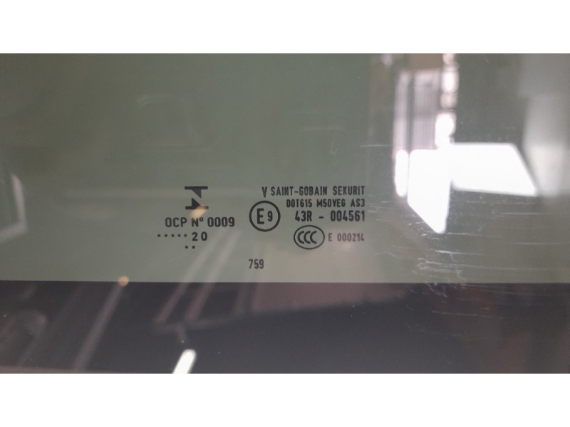 Recambio de parabrisas para audi q5 (fyb) 2.0 tdi referencia OEM IAM 8R0877055  