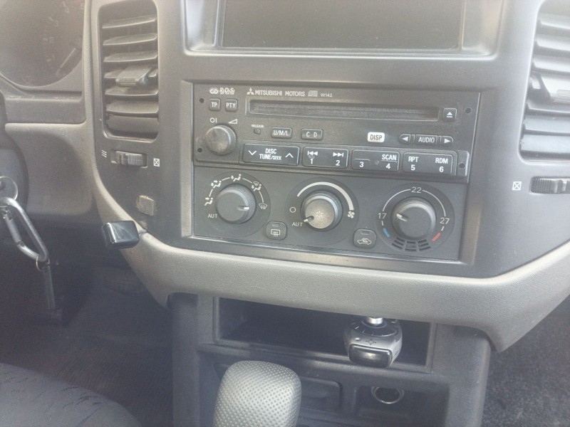 Recambio de mando calefaccion / aire acondicionado para mitsubishi montero iii (v7_w, v6_w) 3.2 di-d (v68w, v78w) referencia OEM