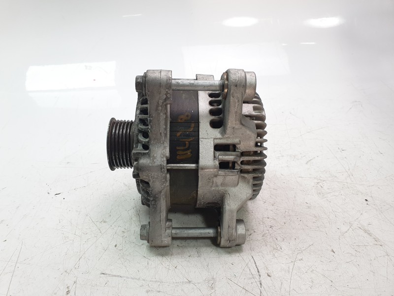 Recambio de alternador para land rover range rover velar 2.0 turbo cat referencia OEM IAM GX7310300BF  