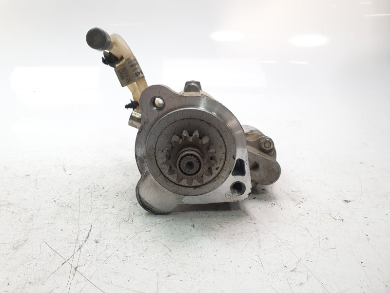 Recambio de alternador para land rover range rover velar 2.0 turbo cat referencia OEM IAM GX7310300BF  