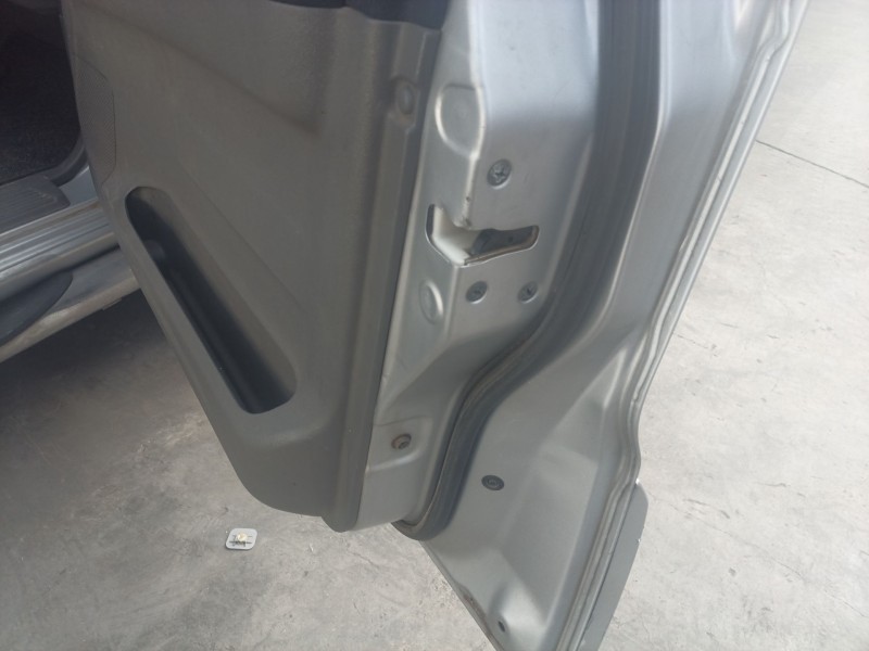 Recambio de cerradura puerta delantera derecha para mitsubishi montero iii (v7_w, v6_w) 3.2 di-d (v68w, v78w) referencia OEM IAM