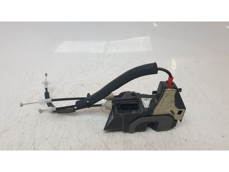 Recambio de cerradura puerta delantera izquierda para land rover discovery sport hse referencia OEM IAM GK72203A29CD  