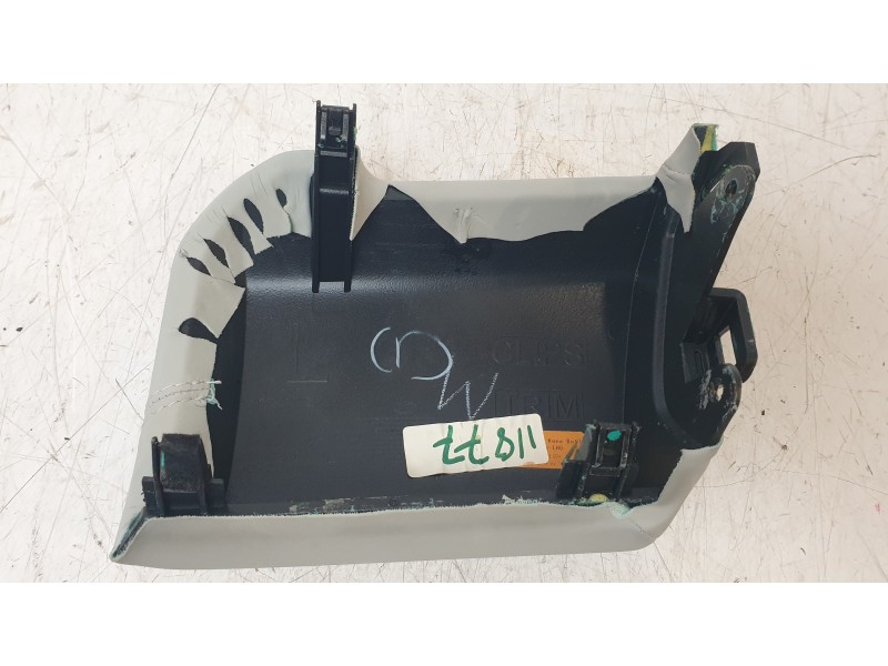 Recambio de moldura para land rover discovery sport hse referencia OEM IAM FK7204304AB  