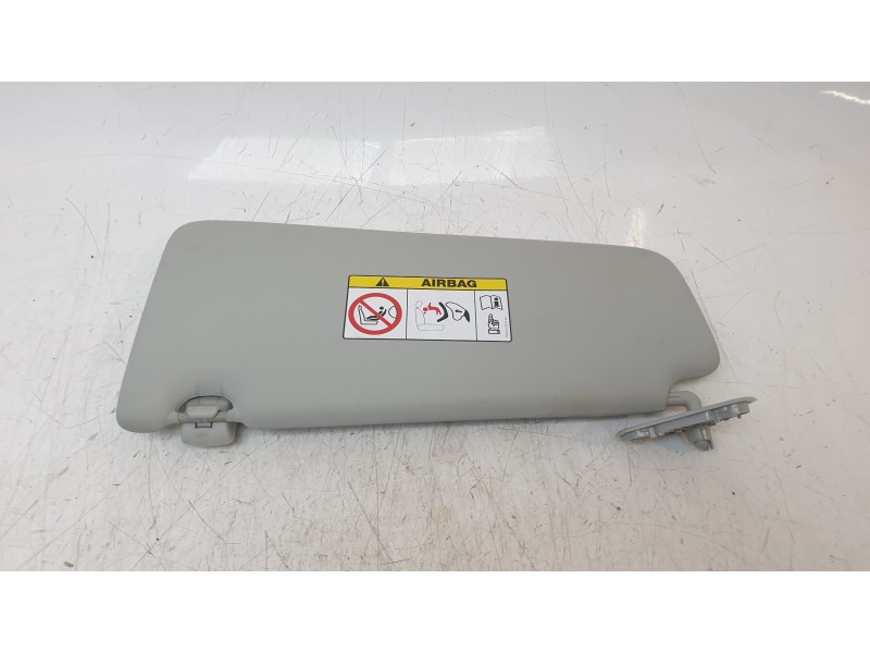 Recambio de parasol derecho para land rover discovery sport hse referencia OEM IAM LR060407  