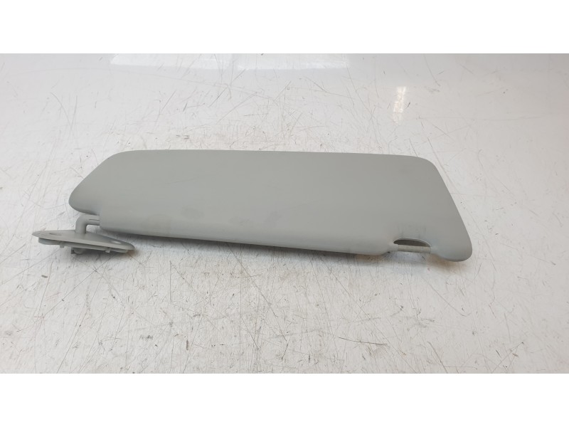 Recambio de parasol izquierdo para land rover discovery sport hse referencia OEM IAM LR060426  