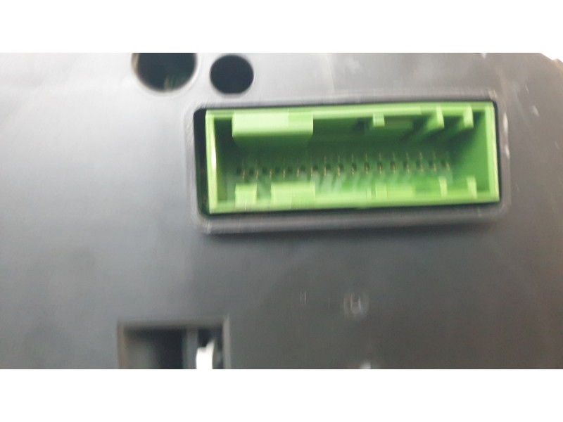 Recambio de cuadro instrumentos para land rover discovery sport hse referencia OEM IAM LR076597  