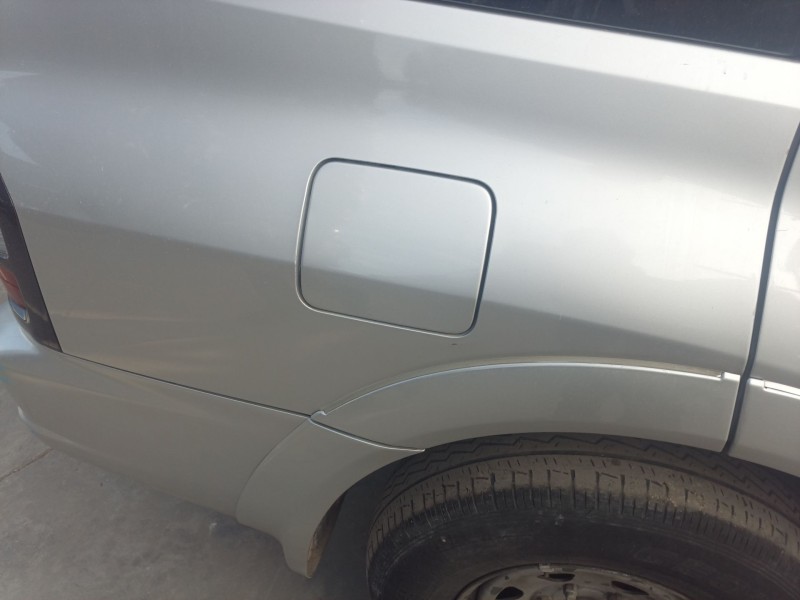 Recambio de tapa exterior combustible para mitsubishi montero iii (v7_w, v6_w) 3.2 di-d (v68w, v78w) referencia OEM IAM   