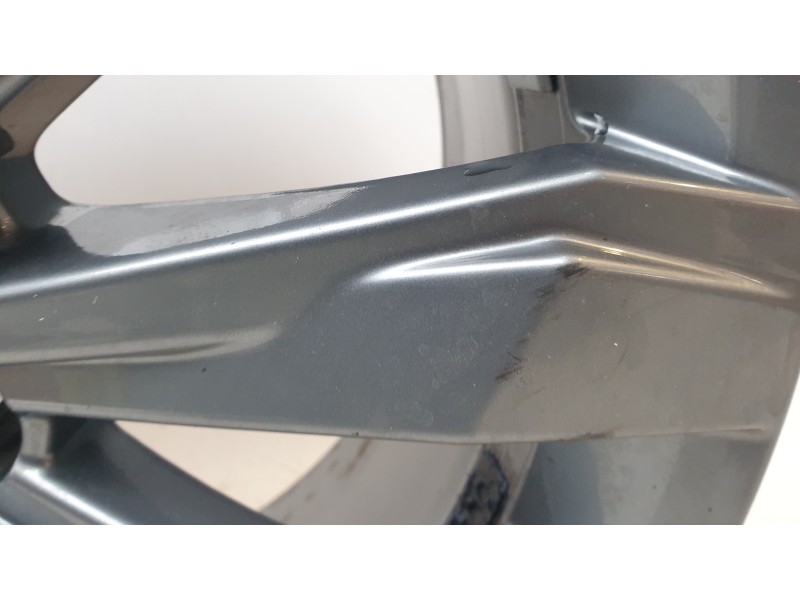 Recambio de llanta para volkswagen t-roc (a11, d11) 2.0 tdi referencia OEM IAM 2GA601025J  