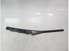 Recambio de moldura para audi q3 sportback (f3n) 35 tdi referencia OEM IAM 83B853242   2
