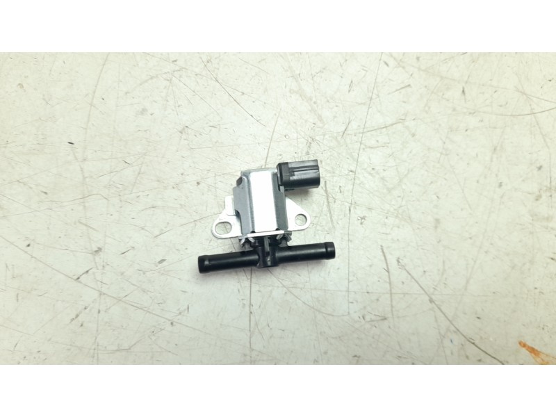 Recambio de valvula aire adicional para honda cb 500f referencia OEM IAM 36162MKAD81  