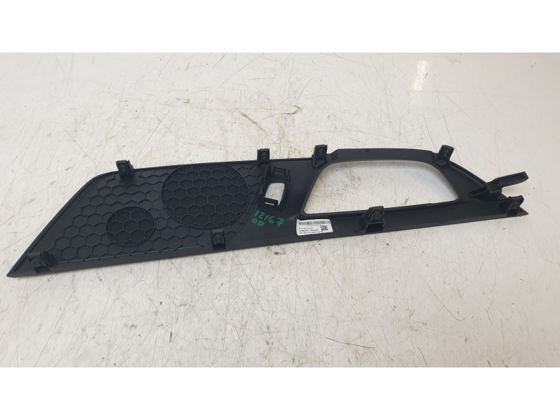 Recambio de moldura para volvo v60 ii cross country (227) d4 awd referencia OEM IAM 30747476  