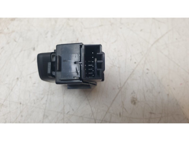 Recambio de interruptor para volvo v60 ii cross country (227) d4 awd referencia OEM IAM 31433410  