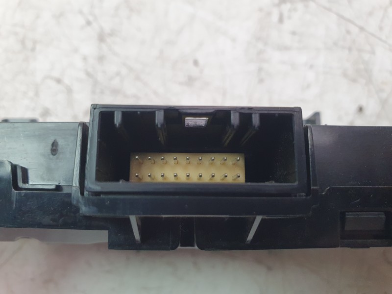 Recambio de mando multifuncion para renault clio v intens referencia OEM IAM 283E86009R  