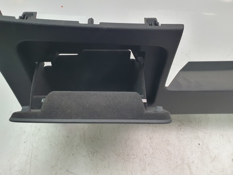Recambio de guantera para audi q3 sportback (f3n) 35 tdi referencia OEM IAM 0480369  