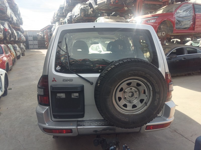 mitsubishi montero iii (v7_w, v6_w) del año 2001