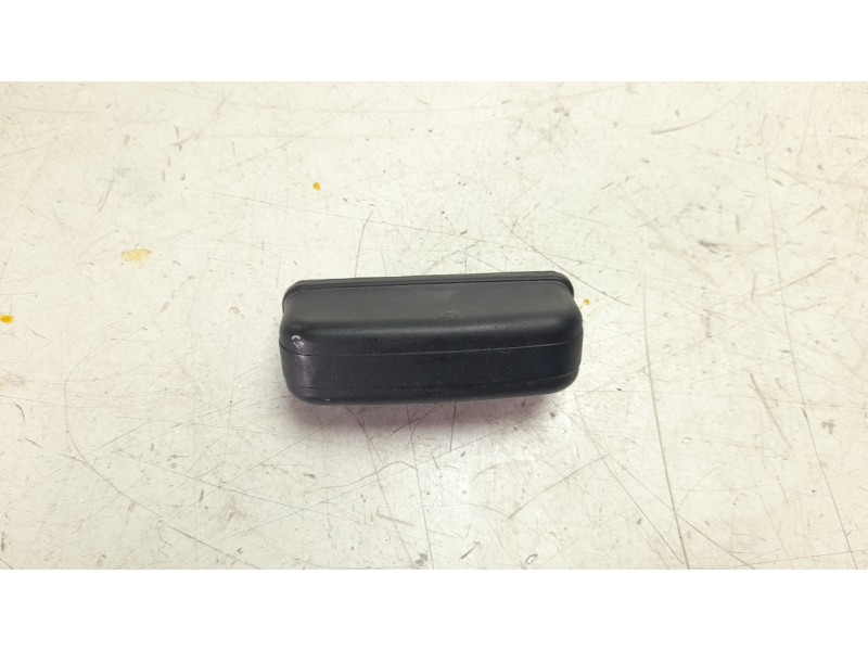 Recambio de piloto matricula para bmw f ( - 800cc) f 700 gs (k70) referencia OEM IAM 63267670850  