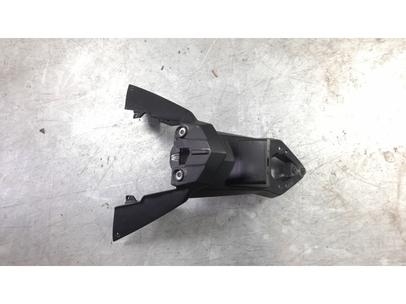 Recambio de portamatriculas para bmw f ( - 800cc) f 700 gs (k70) referencia OEM IAM 46627695030  