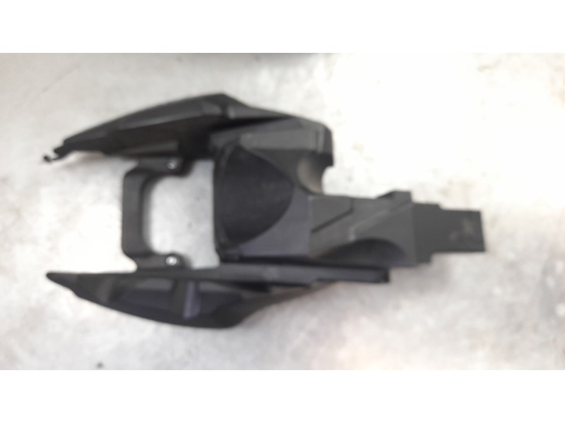 Recambio de deposito combustible para bmw f ( - 800cc) f 700 gs (k70) referencia OEM IAM 16118557630  