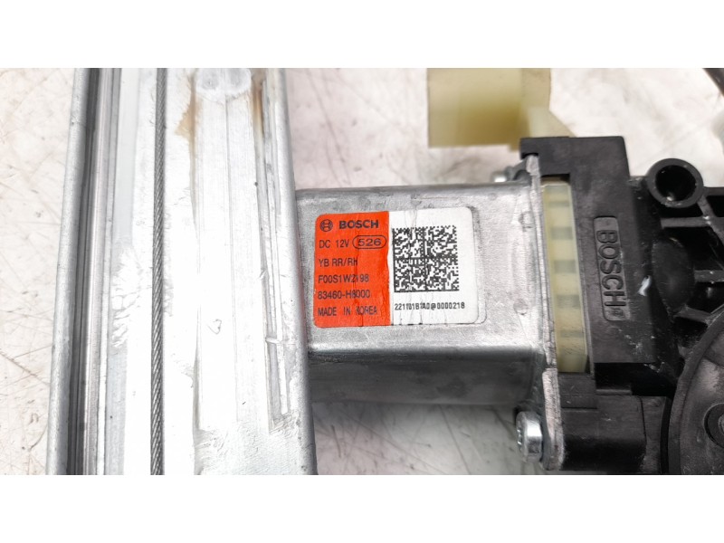 Recambio de elevalunas trasero derecho para kia stonic (ybcuv) 1.2 cat referencia OEM IAM 83460H8000  