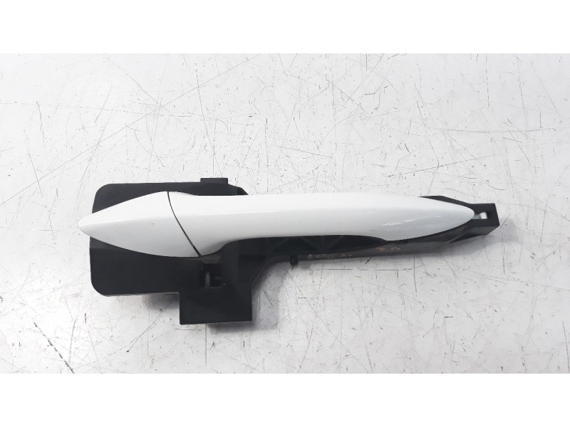 Recambio de maneta exterior trasera derecha para hyundai i30 (gd) 1.6 gdi cat referencia OEM IAM 82661A6050  