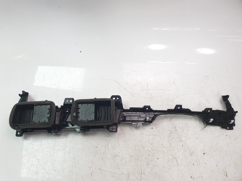 Recambio de rejilla aireadora para kia sportage v (nq5) 1.6 t-gdi referencia OEM IAM 84792R2000  