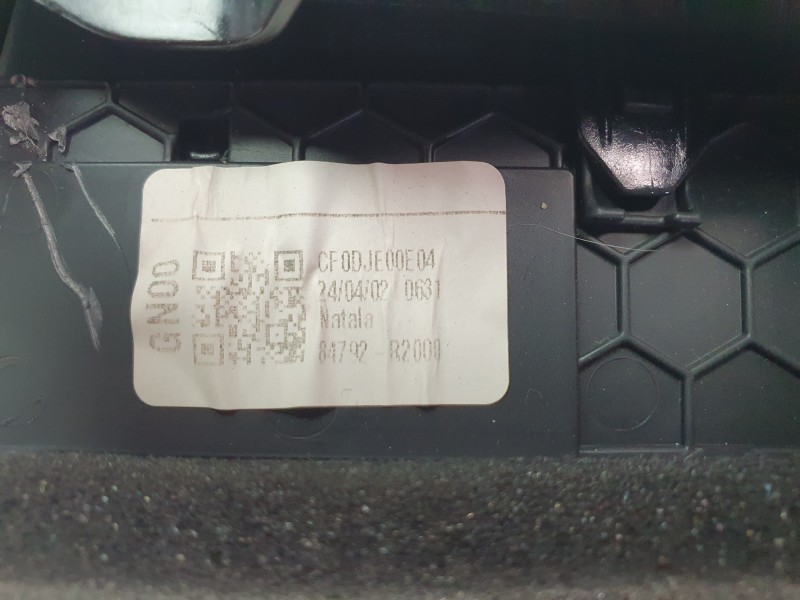 Recambio de rejilla aireadora para kia sportage v (nq5) 1.6 t-gdi referencia OEM IAM 84792R2000  