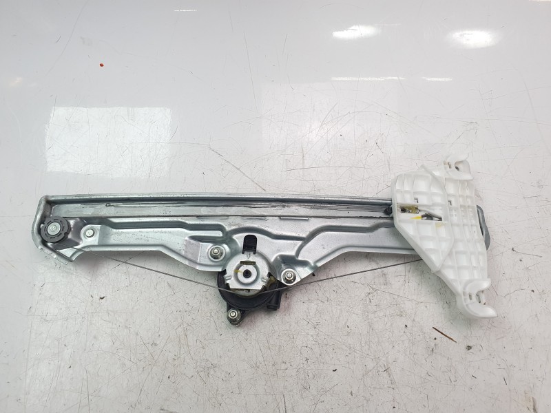 Recambio de elevalunas delantero derecho para kia sportage v (nq5) 1.6 t-gdi referencia OEM IAM 82460R2010  