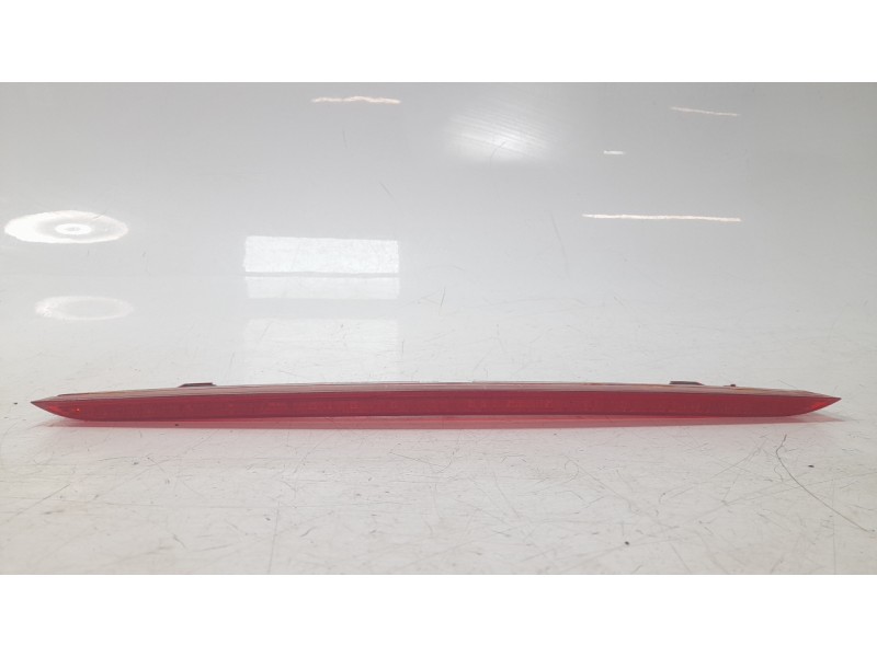 Recambio de luz central de freno para volkswagen taigo (cs1) life referencia OEM IAM 311074623  