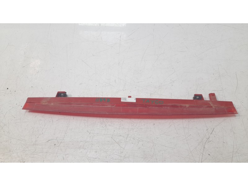 Recambio de luz central de freno para volkswagen taigo (cs1) life referencia OEM IAM 311074623  