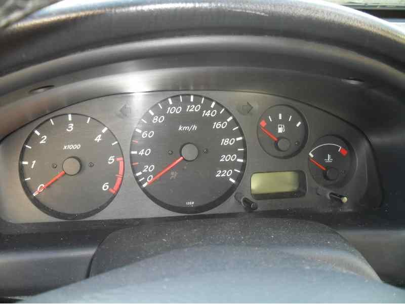 nissan almera (n16/e) del año 2000