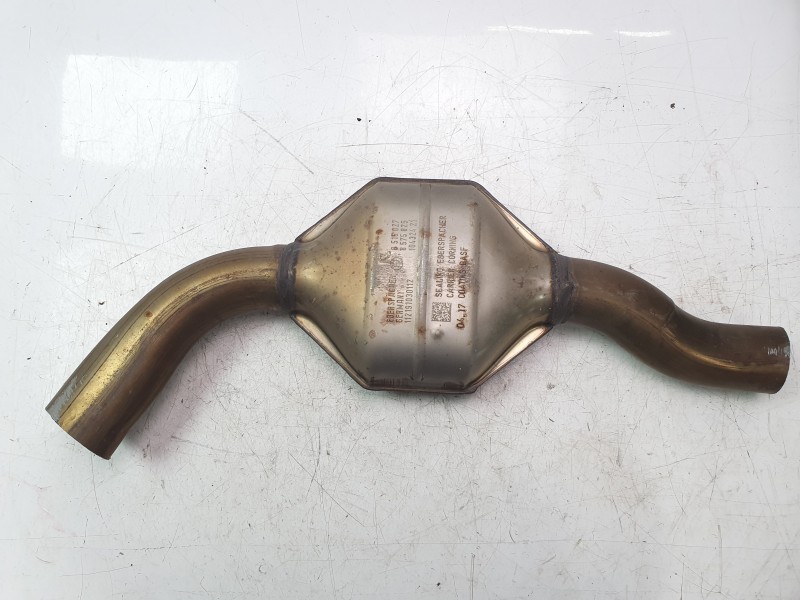 Recambio de catalizador para bmw serie 3 lim. (f30) 318d referencia OEM IAM 8515027  