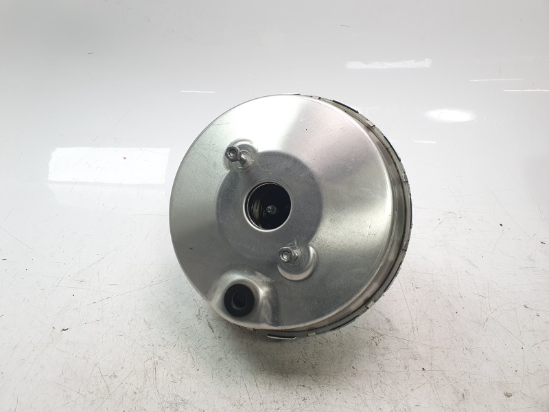 Recambio de servofreno para land rover range rover velar 2.0 turbo cat referencia OEM IAM HK832B195AE  