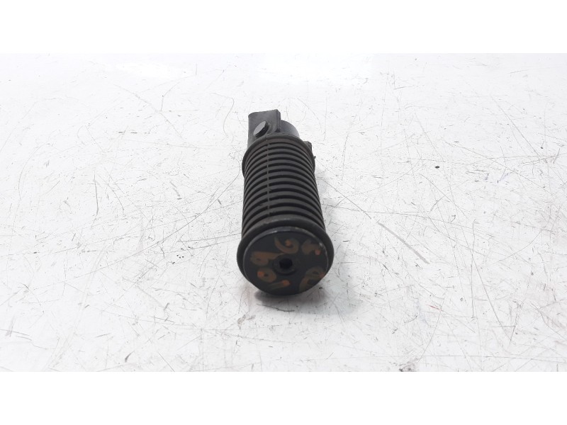 Recambio de estribo para brixton bx125x bx 125 referencia OEM IAM D66085E022 533000095 