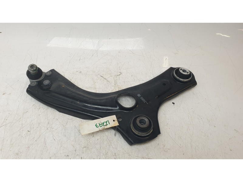 Recambio de brazo suspension superior delantero derecho para nissan juke (f16_) dig-t 117 referencia OEM IAM 545009574R  