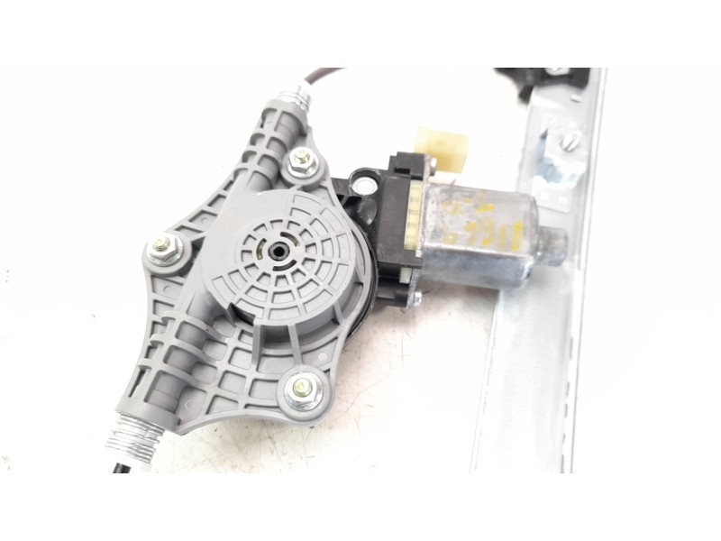 Recambio de elevalunas trasero derecho para kia stonic (ybcuv) 1.2 cat referencia OEM IAM 83460H8000  