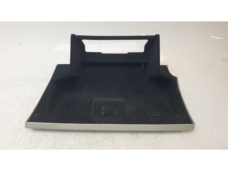 Recambio de guantera para land rover discovery sport hse referencia OEM IAM LR073425  