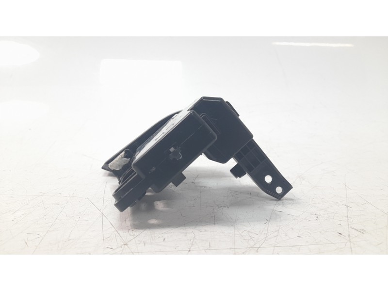 Recambio de embellecedor para kia niro (sg2) hybrid concept referencia OEM IAM 84542AT020  