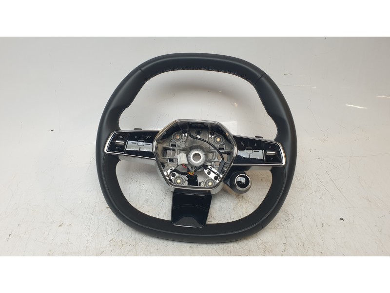 Recambio de volante para renault austral techno referencia OEM IAM 484009011R  