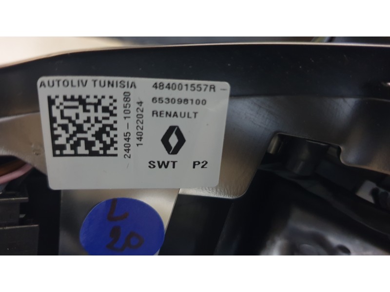 Recambio de volante para renault austral techno referencia OEM IAM 484001557R  